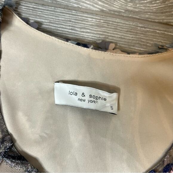 Lola & Sophie embroidered 3D floral tank top sz S - Picture 6 of 8